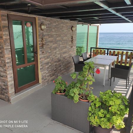 Hemingway Rooms In Happy Beach 바르나 외부 사진