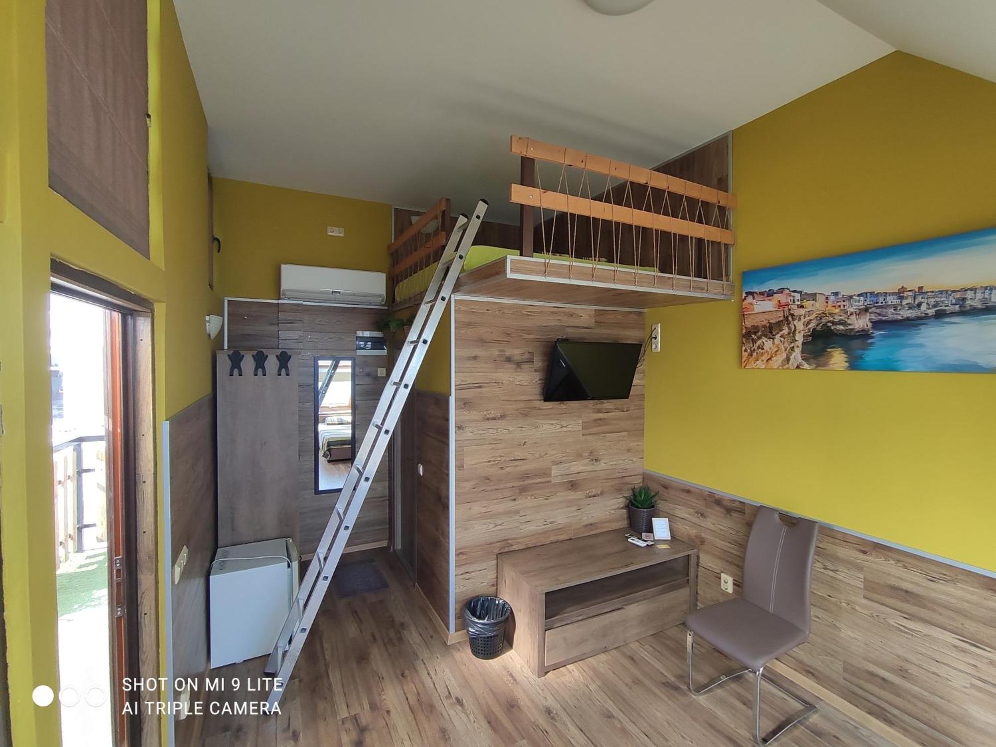 Hemingway Rooms In Happy Beach 바르나 외부 사진