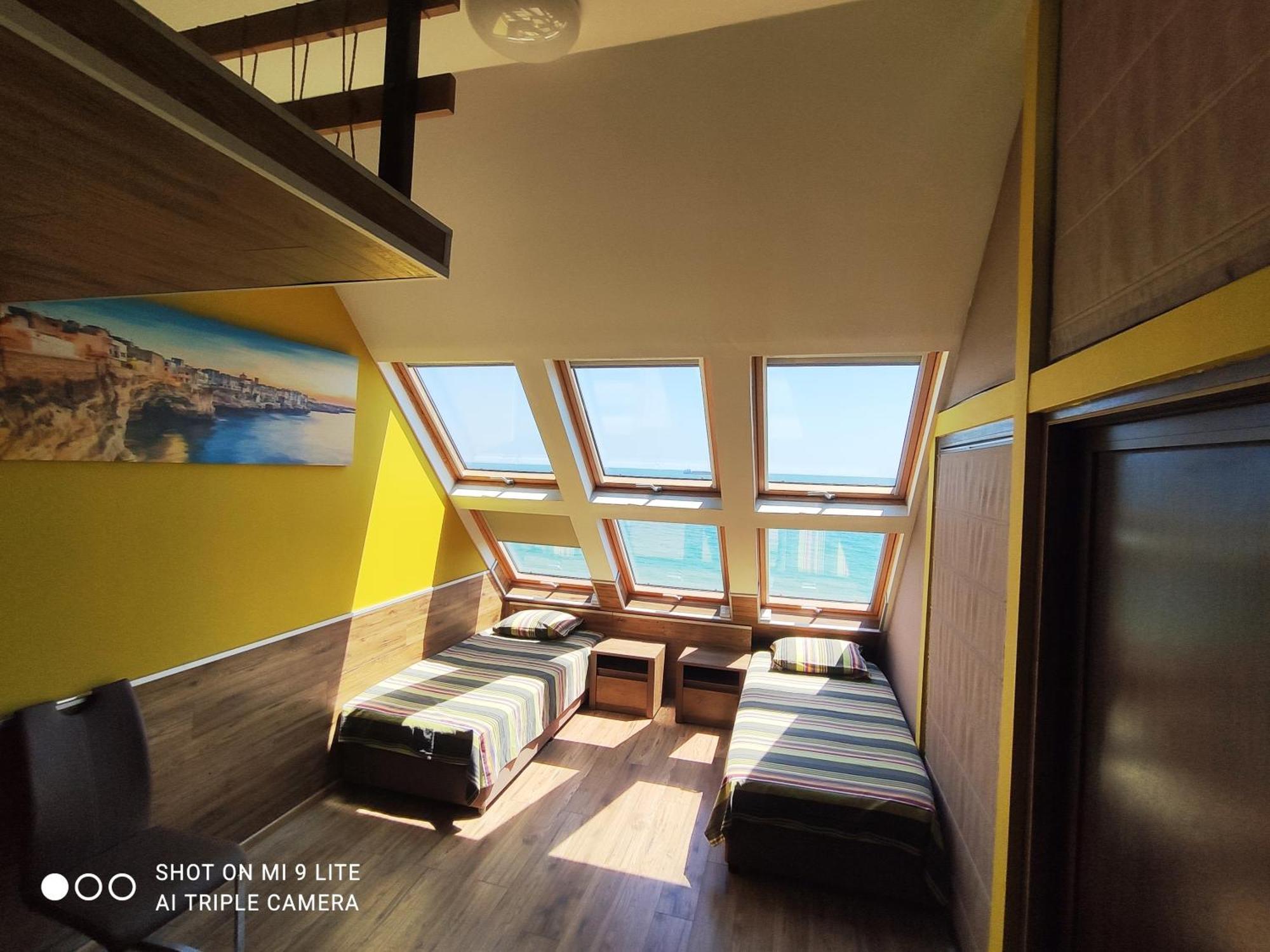 Hemingway Rooms In Happy Beach 바르나 외부 사진