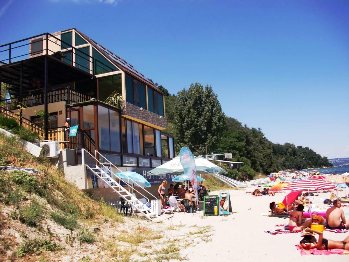 Hemingway Rooms In Happy Beach 바르나 외부 사진